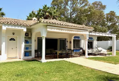 Detached Villa in Estepona