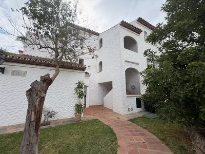 Ground Floor Apartment in El Paraiso