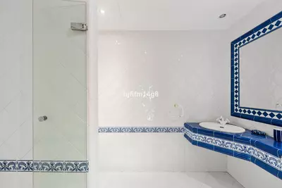 Penthouse in Nueva Andalucía
