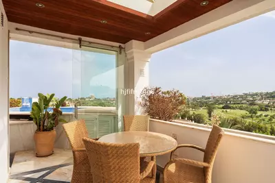 Penthouse in Nueva Andalucía