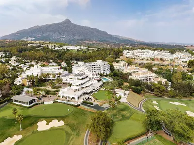 Penthouse in Nueva Andalucía