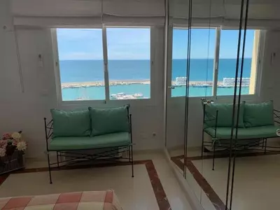 Penthouse in Estepona