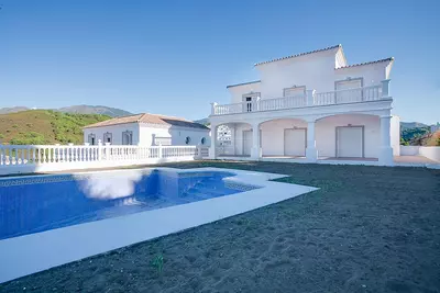 Detached Villa in Estepona