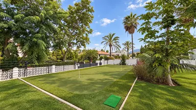 Detached Villa in Guadalmina Baja