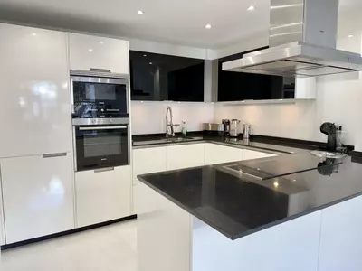 Middle Floor Apartment in Elviria