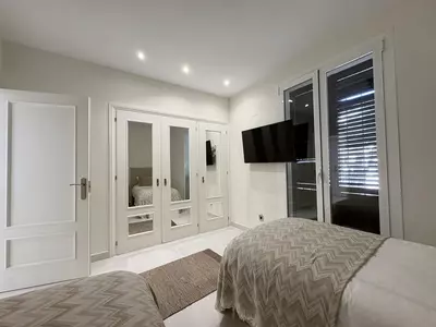 Middle Floor Apartment in Elviria