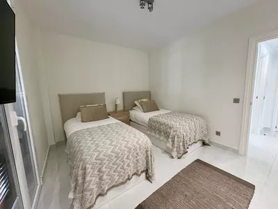 Middle Floor Apartment in Elviria