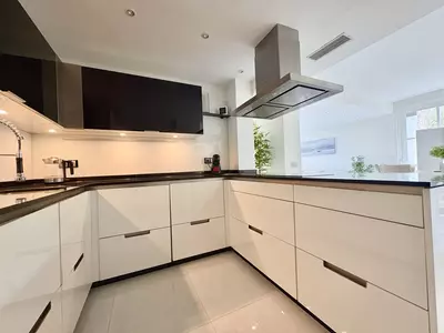 Middle Floor Apartment in Elviria