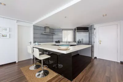 Top Floor Apartment in Puerto Banús
