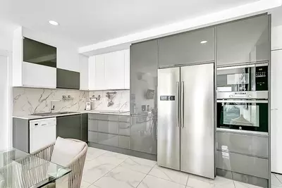 Middle Floor Apartment in Marbella