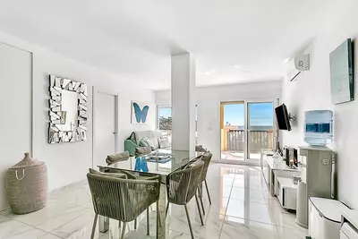 Middle Floor Apartment in Marbella