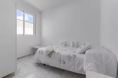 Middle Floor Apartment in Casares Playa