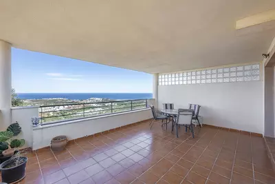 Middle Floor Apartment in Casares Playa