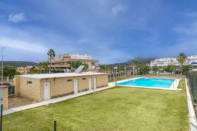 Middle Floor Apartment in Casares Playa