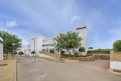 Middle Floor Apartment in Casares Playa