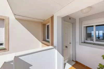 Middle Floor Apartment in Casares Playa