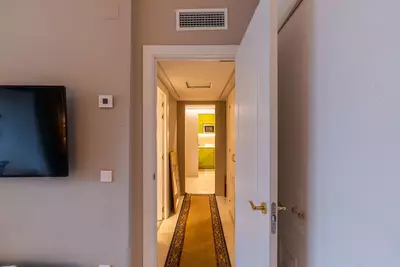 Middle Floor Apartment in Estepona