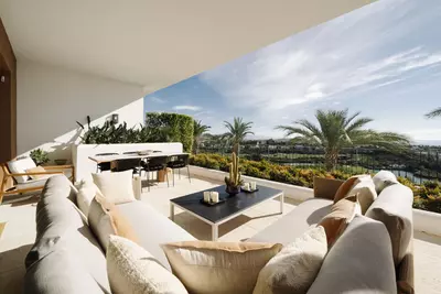 Middle Floor Apartment in Casares