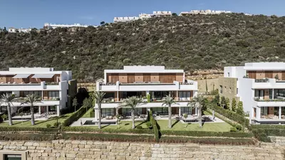 Middle Floor Apartment in Casares