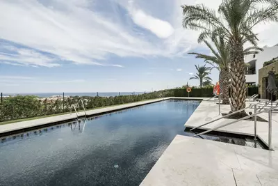 Middle Floor Apartment in Casares