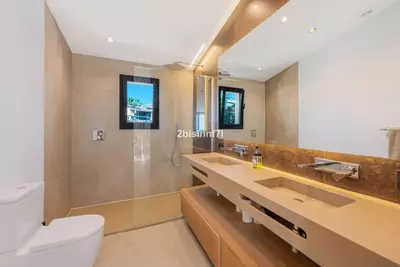 Detached Villa in Elviria
