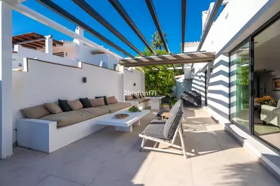 Detached Villa in Elviria