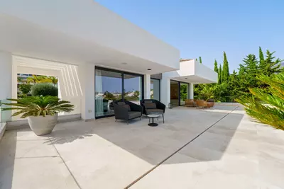 Detached Villa in Nueva Andalucía