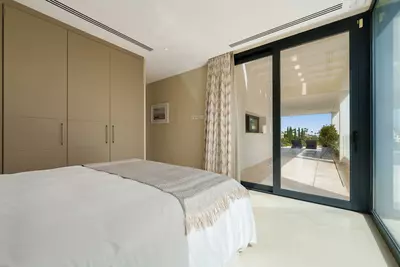Detached Villa in Nueva Andalucía