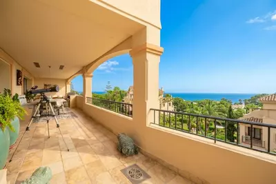 Penthouse Duplex in Nueva Andalucía