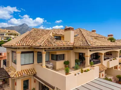 Penthouse Duplex in Nueva Andalucía