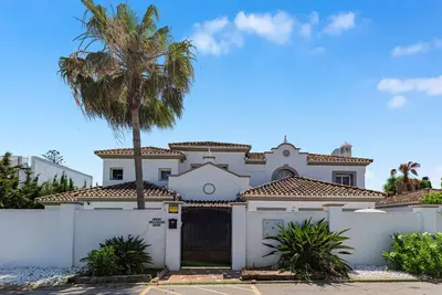 Detached Villa in Costalita