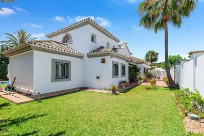 Detached Villa in Costalita
