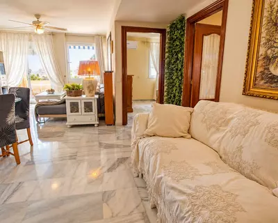 Middle Floor Apartment in Marbella