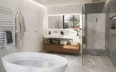 Middle Floor Apartment in Estepona