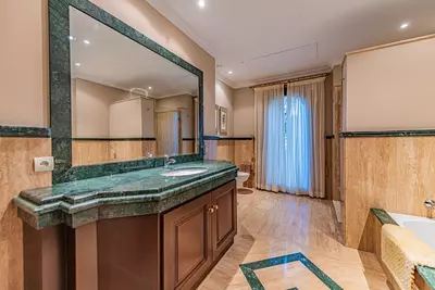 Detached Villa in Guadalmina Baja