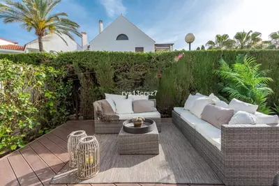Ground Floor Apartment in Nueva Andalucía