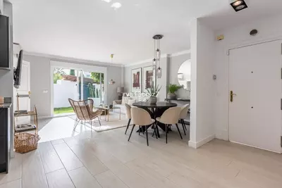 Ground Floor Apartment in Nueva Andalucía