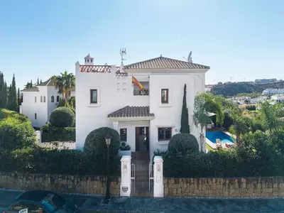 Detached Villa in Selwo