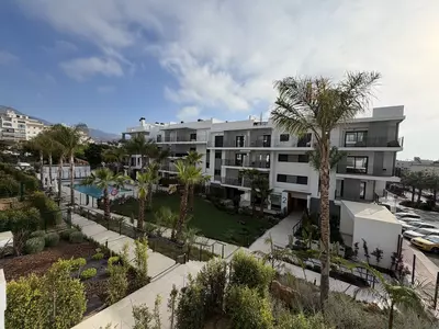 Middle Floor Apartment in Estepona