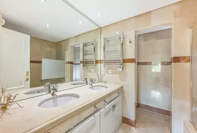 Ground Floor Apartment in Estepona