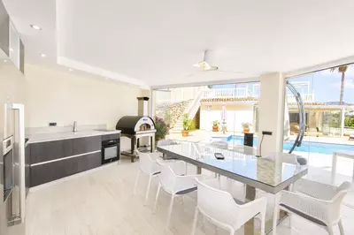 Detached Villa in Elviria