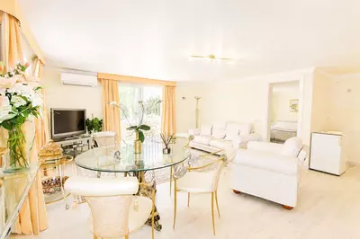 Detached Villa in Elviria