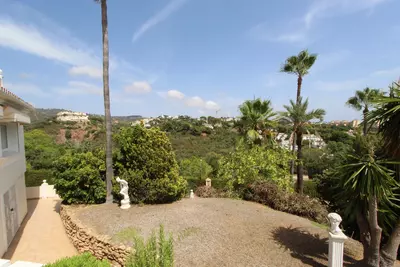 Detached Villa in Elviria