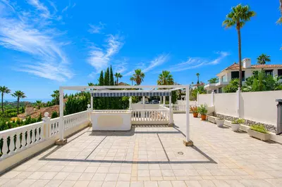 Detached Villa in Elviria