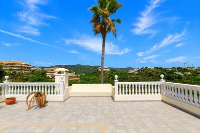 Detached Villa in Elviria