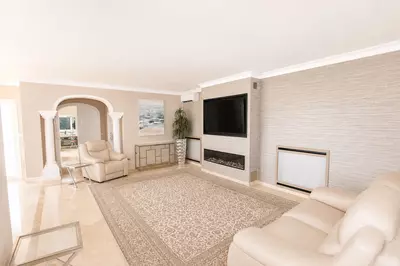 Detached Villa in Elviria