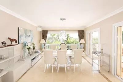 Detached Villa in Elviria