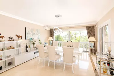 Detached Villa in Elviria