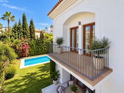 Detached Villa in Selwo
