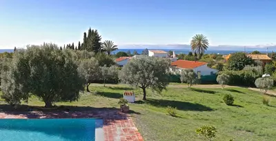 Detached Villa in Elviria